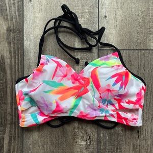 Victoria’s Secret pink brand bikini top